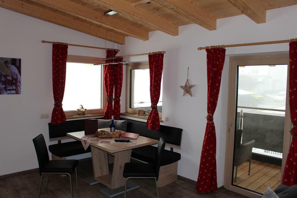 Alpinjuwel In Hippach Apartment Exterior photo