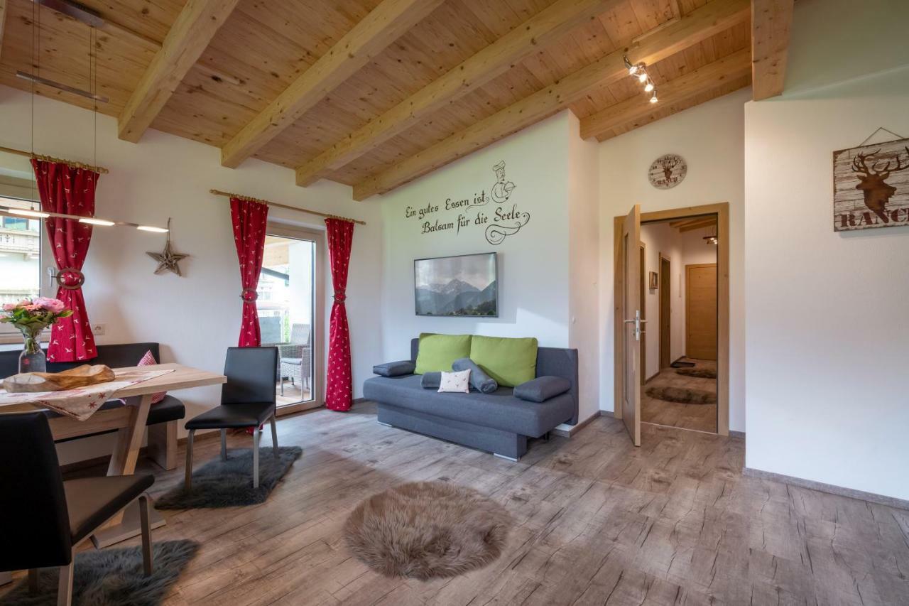 Alpinjuwel In Hippach Apartment Exterior photo